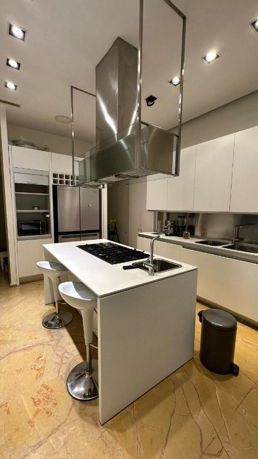 Luxury House With Parking Apartman Nápoly Kültér fotó