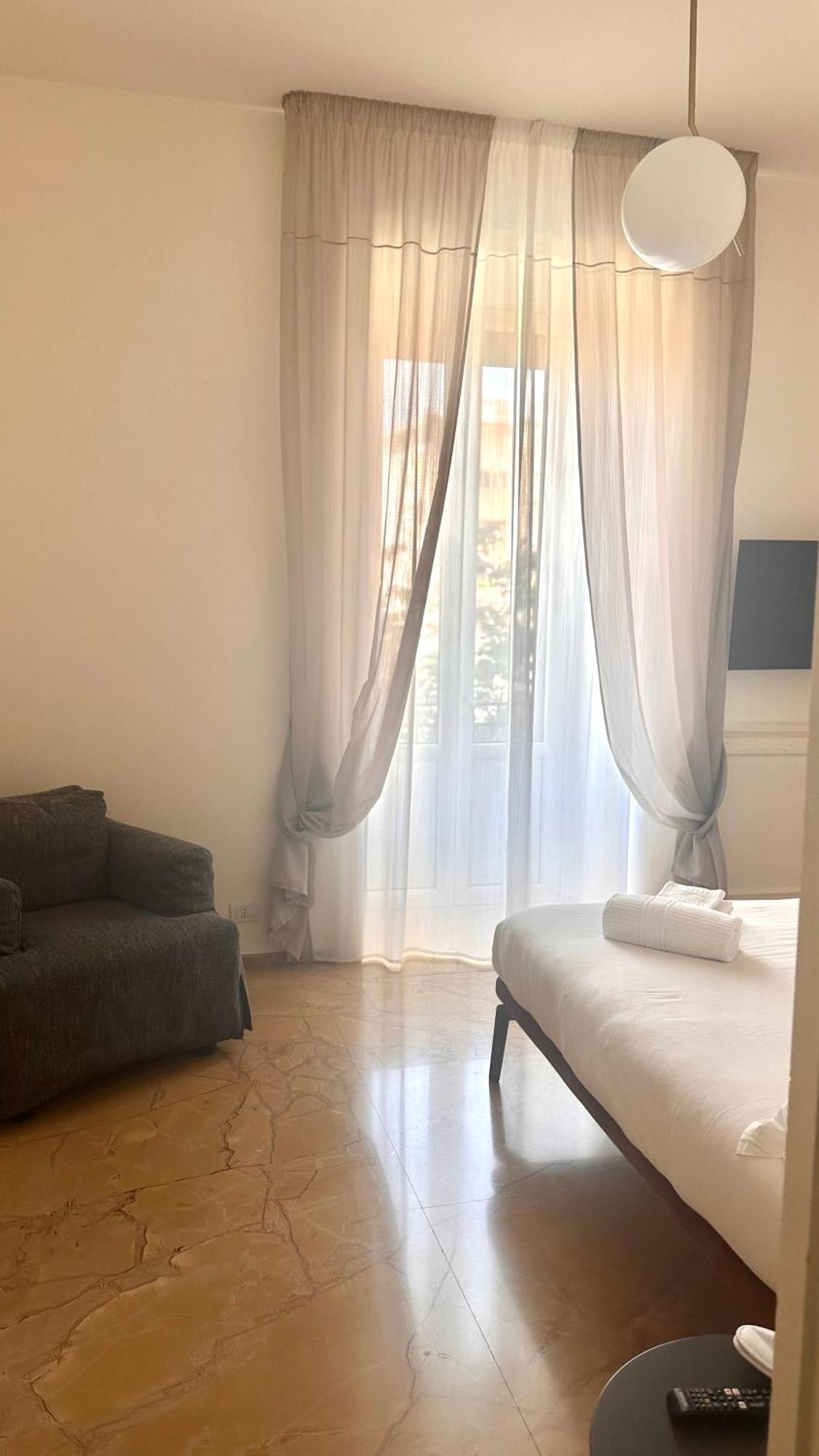 Luxury House With Parking Apartman Nápoly Kültér fotó